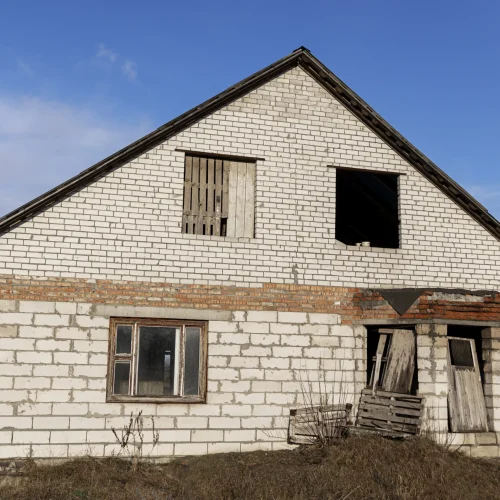 view-old-abandoned-house-nature